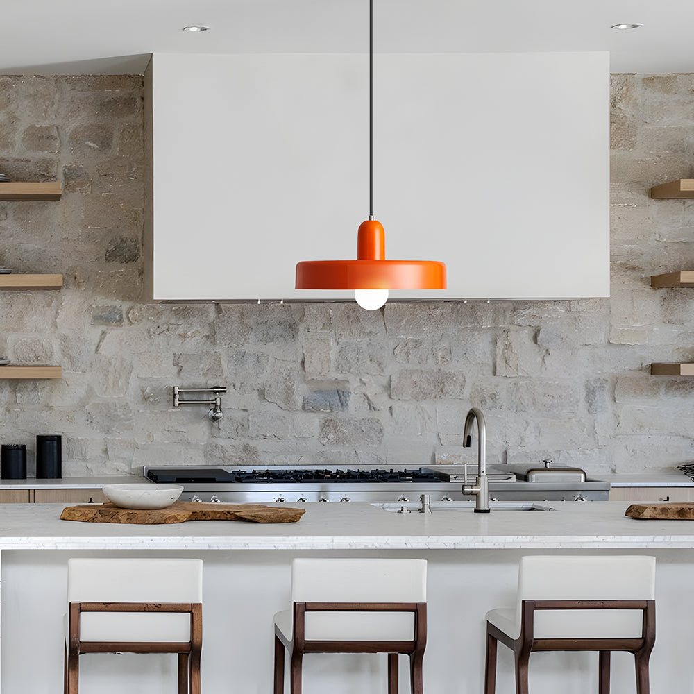 Pendellampe - Moderne designlampe i farverigt jern til spisebordet, køkkenet eller stuen.