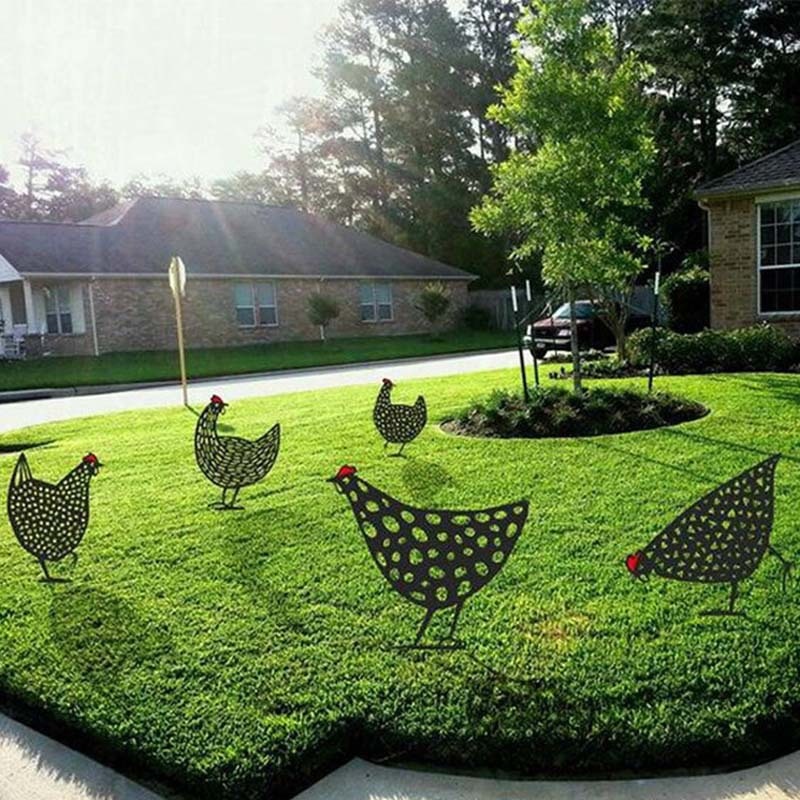 Decorative metal chicken – stainless steel, durable design for garden or patio