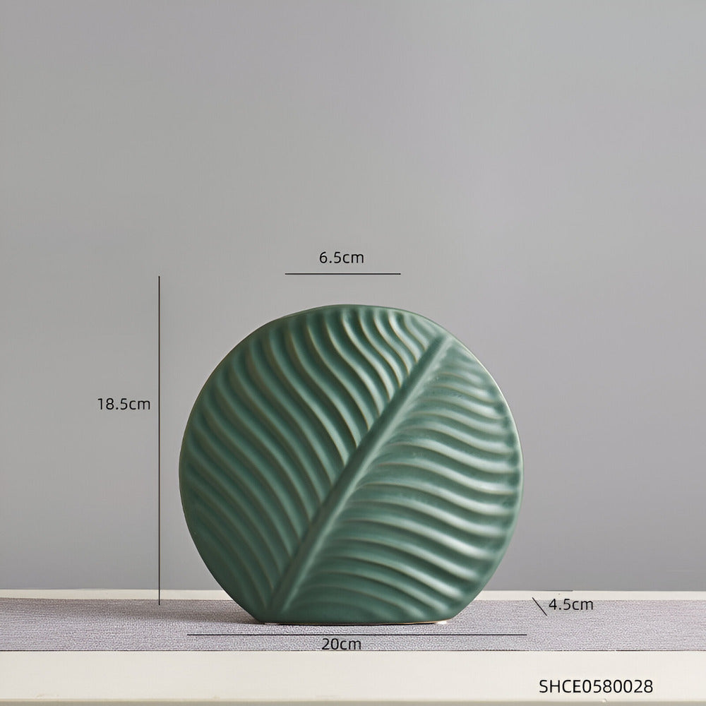 Keramisk Vase – Håndlavet, Neutral, Minimalistisk Design til Blomster eller Borddekoration