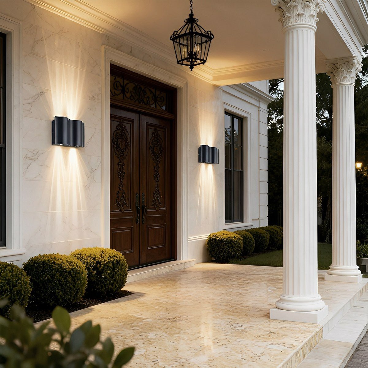 Wall Lamp for Outdoor Use – Aluminum, Modern Design for Terrace or Entrance