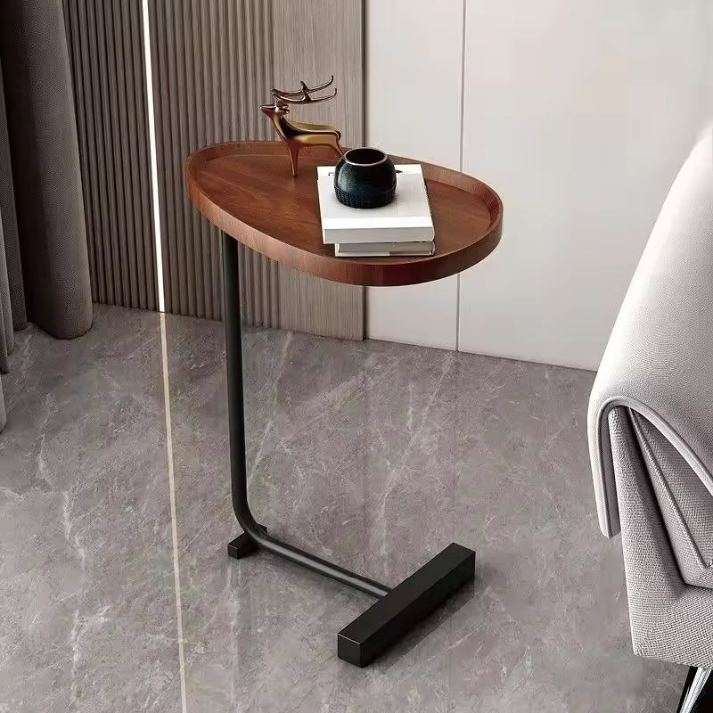 C-formet Sidebord – Slankt og Mobilt, Ideelt til Sofa eller Soveværelse i Moderne Design
