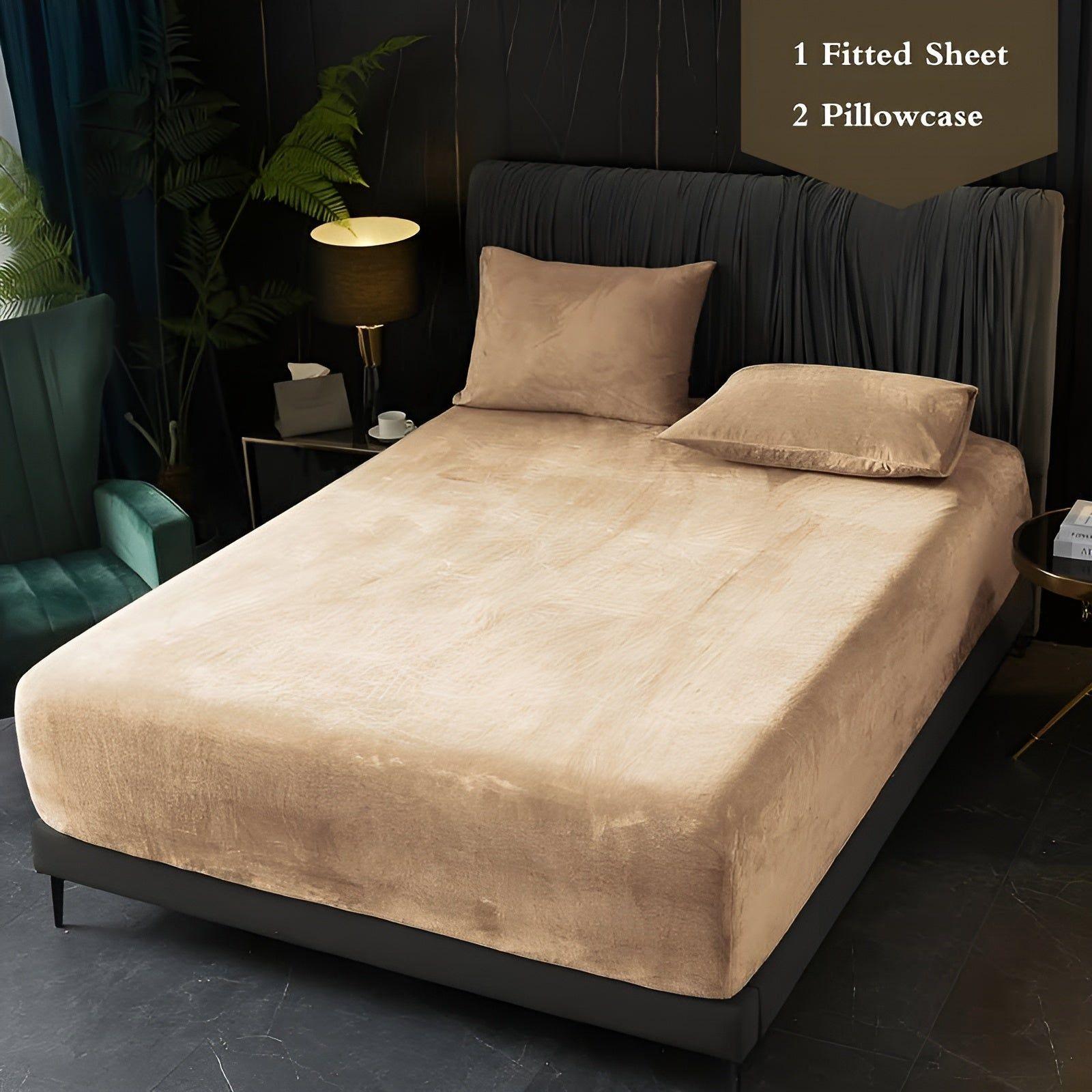 Flanellen Lagen Sæt – Mælkefløjl, Beige, Stilfuldt Design til Soveværelse eller Gæsteværelse