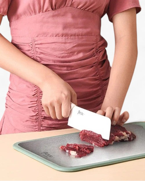 RVS Skærebræt – Dobbelt Sidet, Sølv, Moderne Design til Effektive Køkkenforberedelser