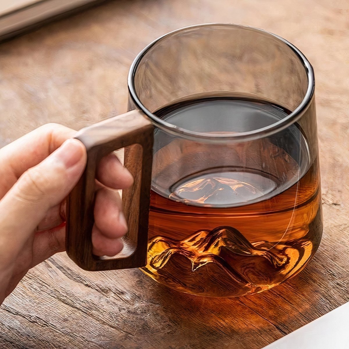 Glass coffee cup – Smoked glass with walnut handle, modern design for coffee or tea