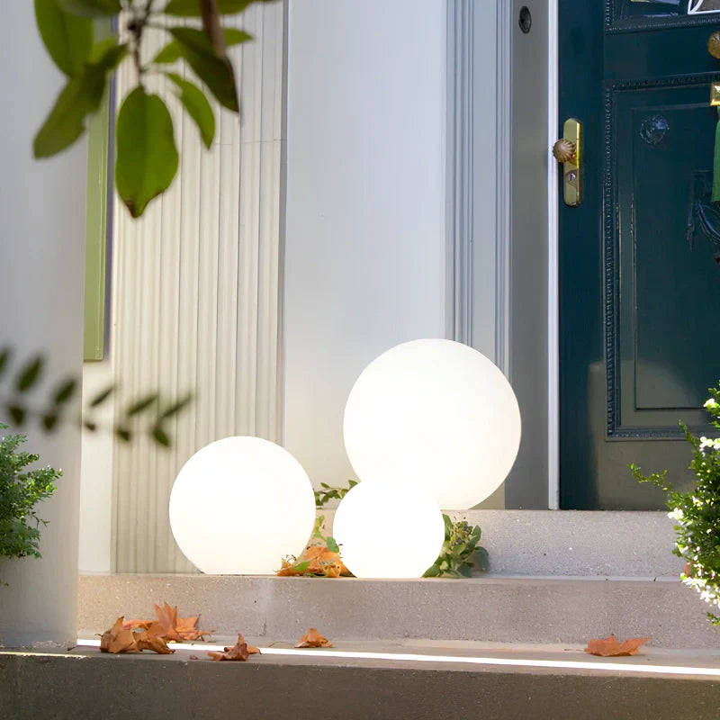 Spherical Garden Lamp – Weatherproof, 16 Colors with Remote Control for Outdoor and Indoor Decoration