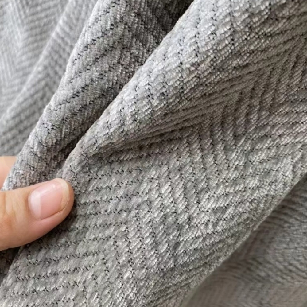 Minimalistisk Sofaovertræk – Chenille, Grå med Frynser til Stue eller Opholdsrum