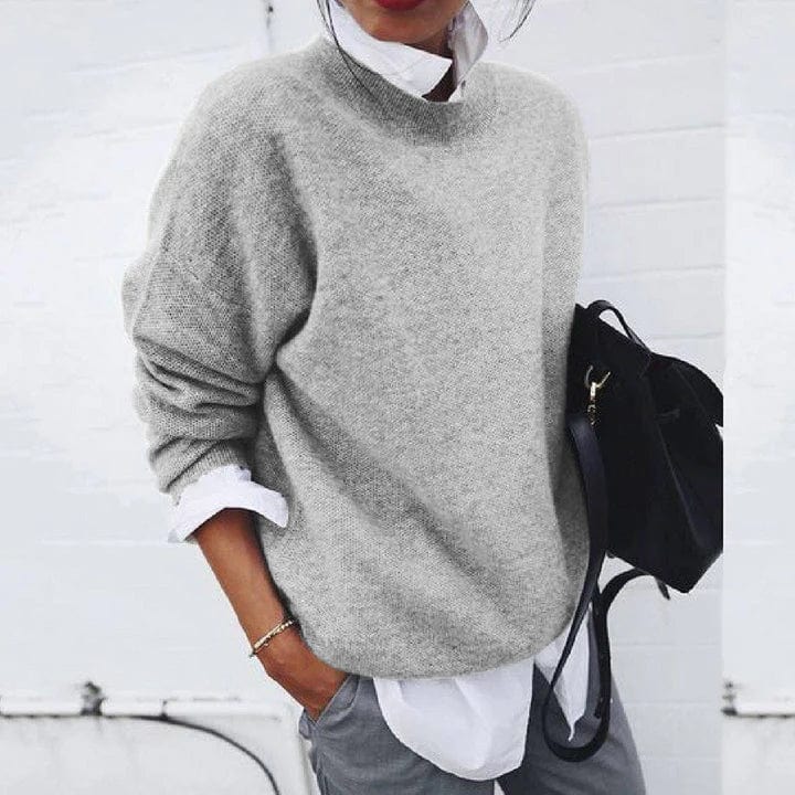 Loose fit dametrøje med rund hals – komfortabel uldtrøje til casual & elegante outfits. Blød varme til hverdag
