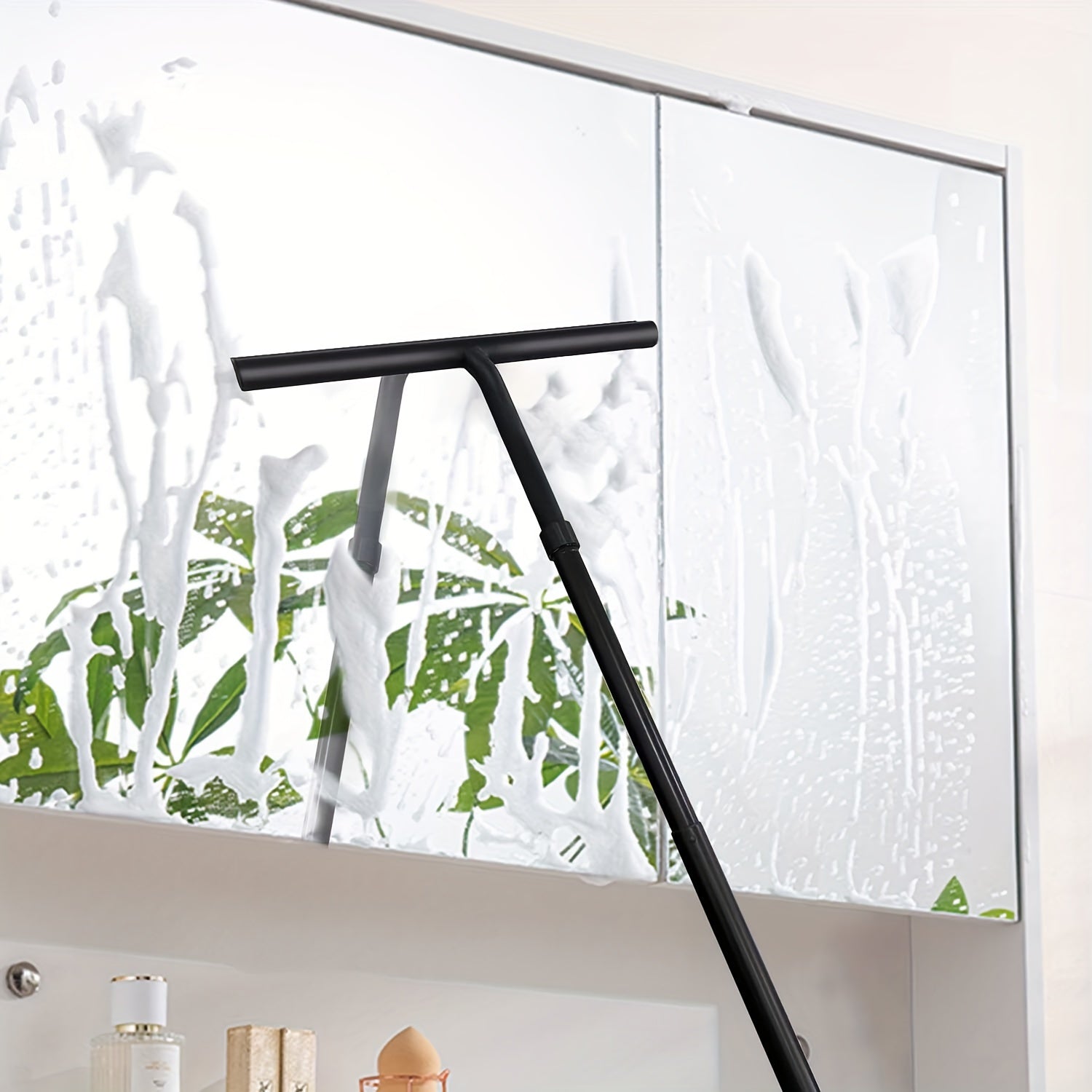 Telescopisk Duschvasker – Aluminium og Silikone, Stilfuldt Design til Badeværelset uden at Bukke