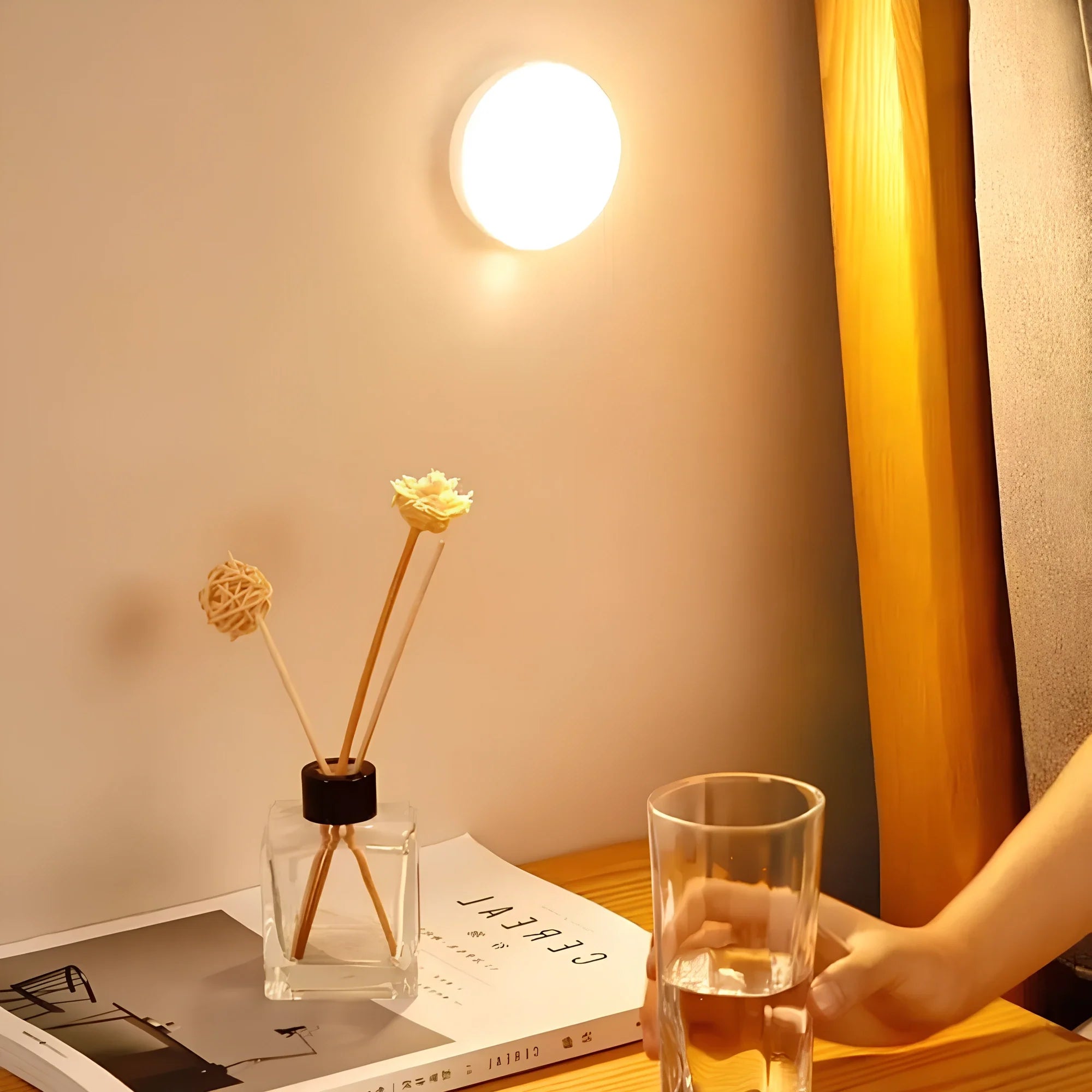 Motion Sensor Lamp – White, Compact Design for Entryway, Stairs, or Closet