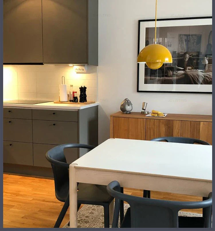 Hængelampe – Mat Sort, Skandinavisk Design til Spisebord eller Stue