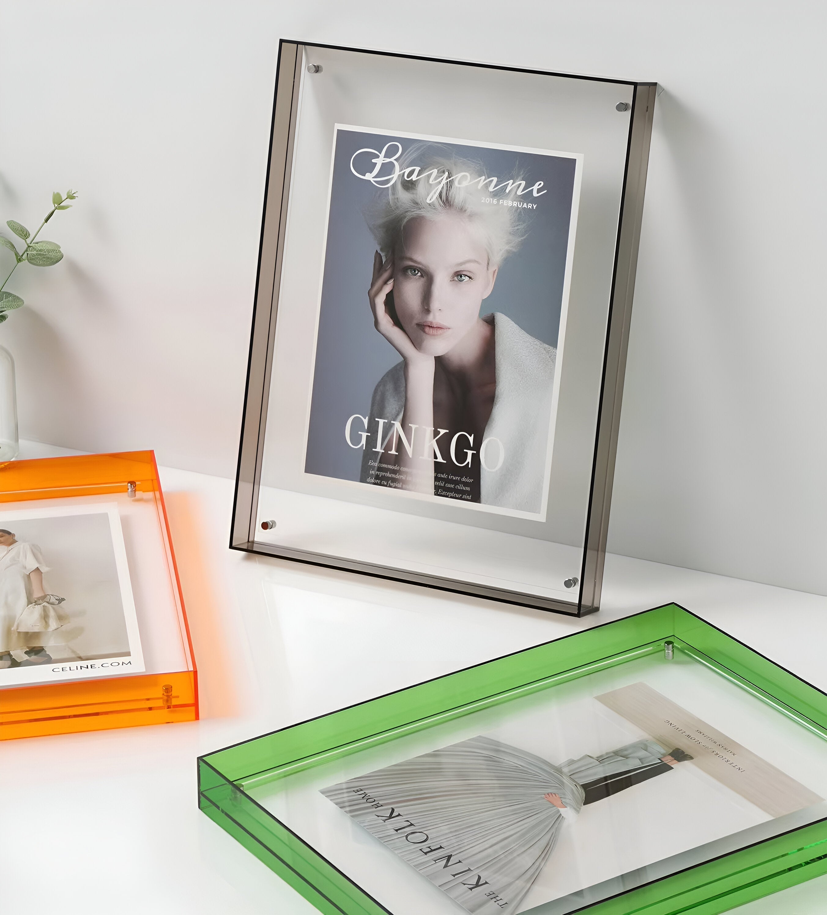 Moderne Fotoramme – Transparent Akryl, Minimalistisk Design til Kontor eller Vægsdekoration