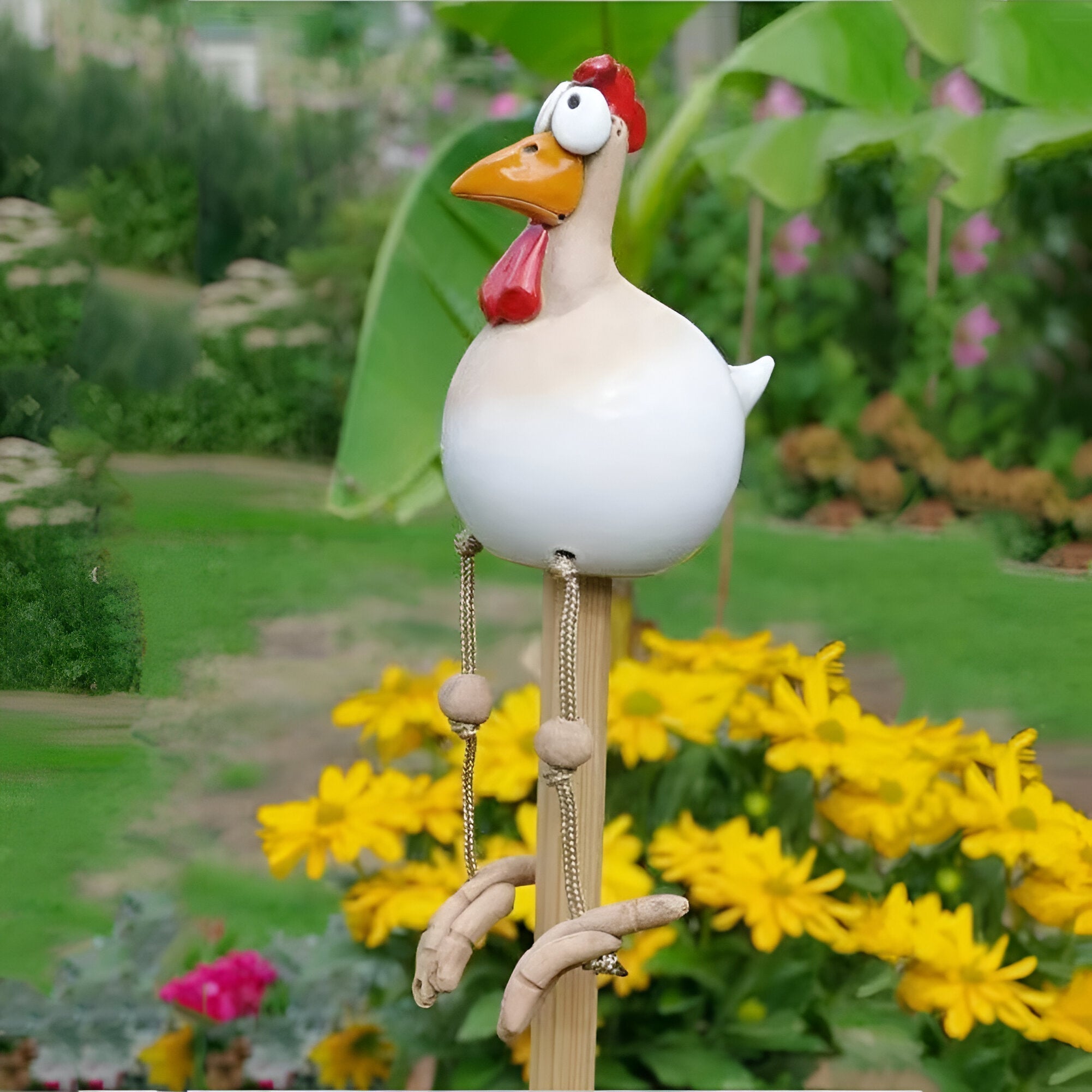 Eccentric hen figure – Weatherproof resin, charming design for the garden or balcony