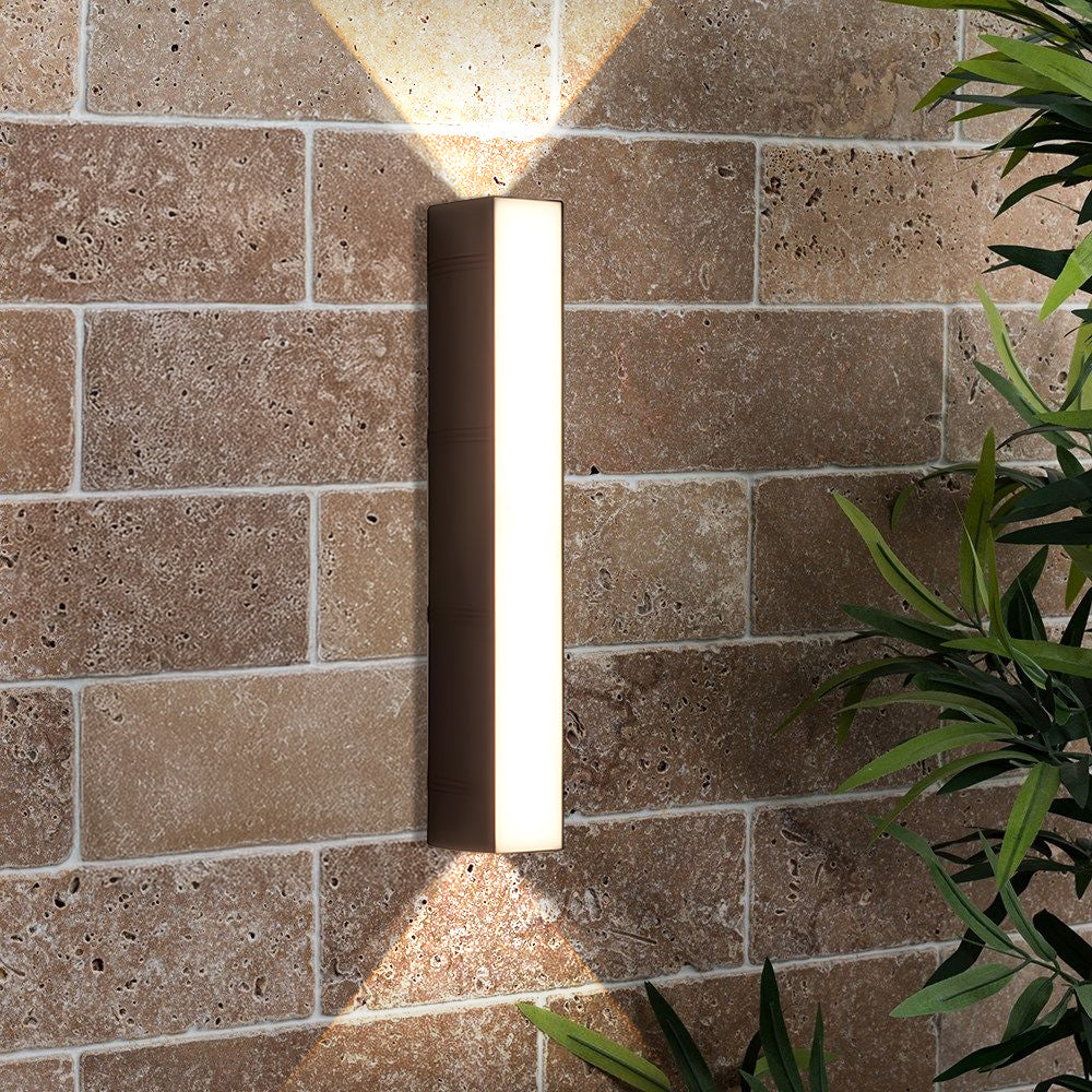 LED-wandlamp – Modern, weerbestendig ontwerp voor in de tuin of op het terras, met krachtige verlichting tot 3000 lumen