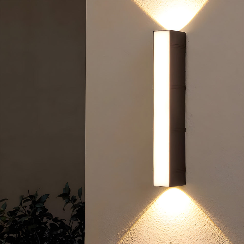 LED-wandlamp – Modern, weerbestendig ontwerp voor in de tuin of op het terras, met krachtige verlichting tot 3000 lumen
