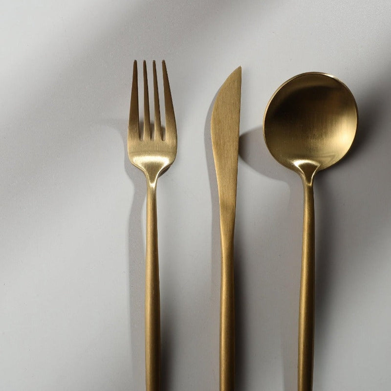 Minimalist cutlery set – Stainless steel, elegant design for any table setting