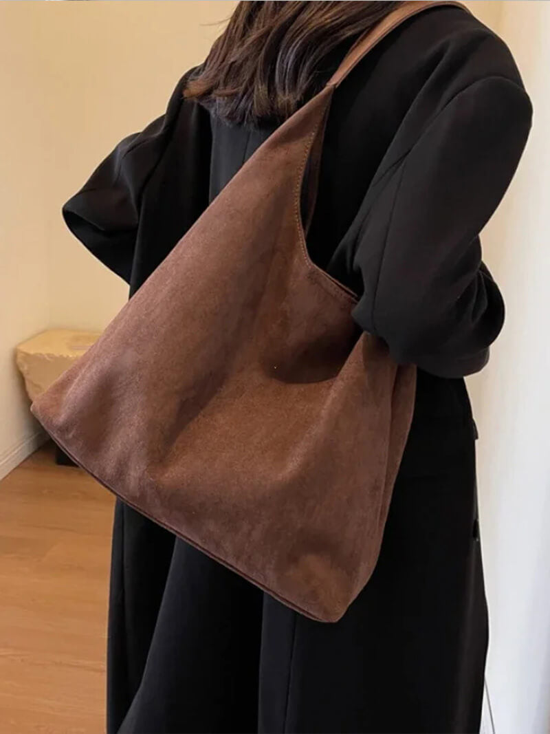 Dame rummelig hobo skuldertaske – Ruskind, blød taske til hverdagsbrug. Blød ruskindslook, ubesværet stil