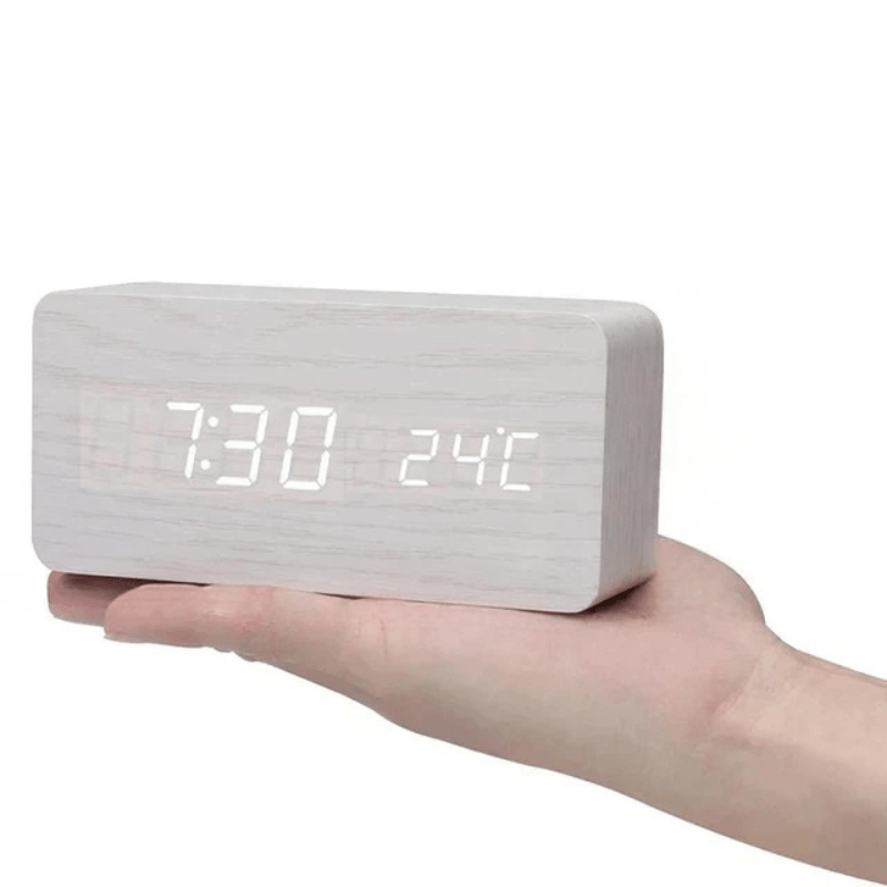 Træur – Minimalistisk design med LED-display og foldefunktion til skrivebord eller natbord