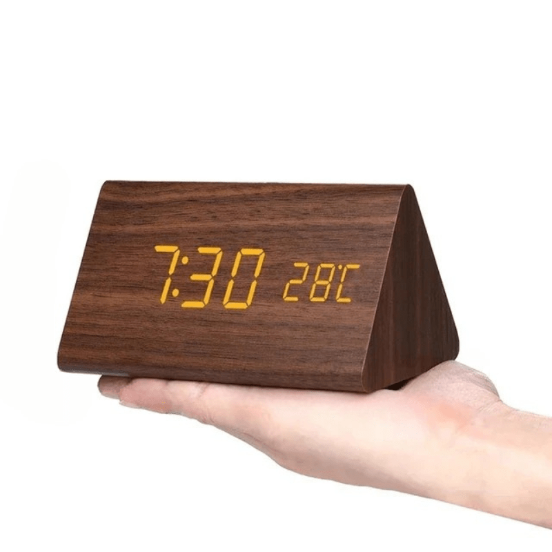 Træur – Minimalistisk design med LED-display og foldefunktion til skrivebord eller natbord