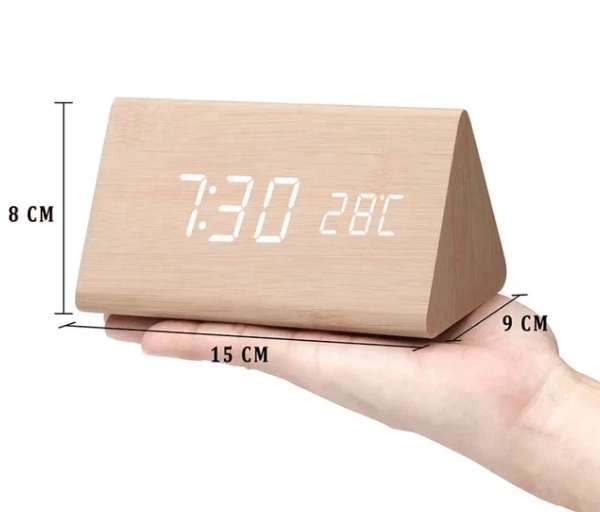 Træur – Minimalistisk design med LED-display og foldefunktion til skrivebord eller natbord