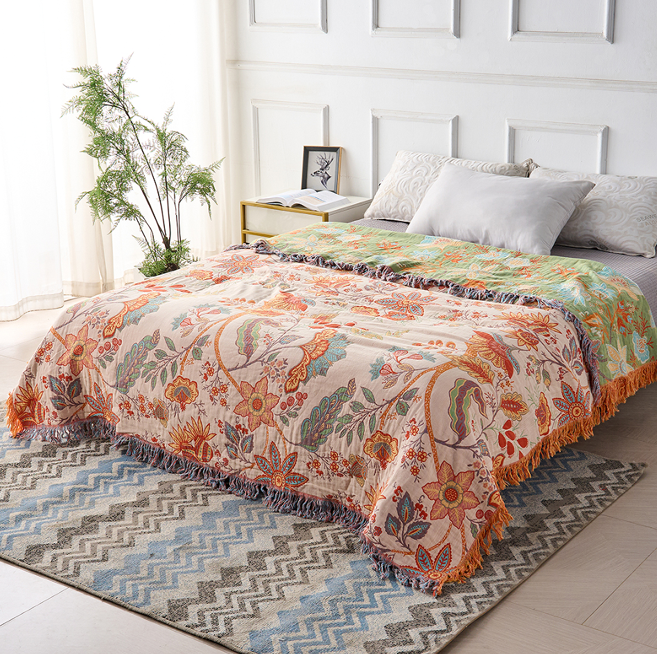 Bohemian Cotton Plaid – Creme med Blomsterprint i Orange og Blå til Stue eller Soveværelse