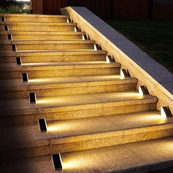Solar-Powered Stair Lighting – Warm White, Weather-Resistant Design for Outdoor Covering or Terrace