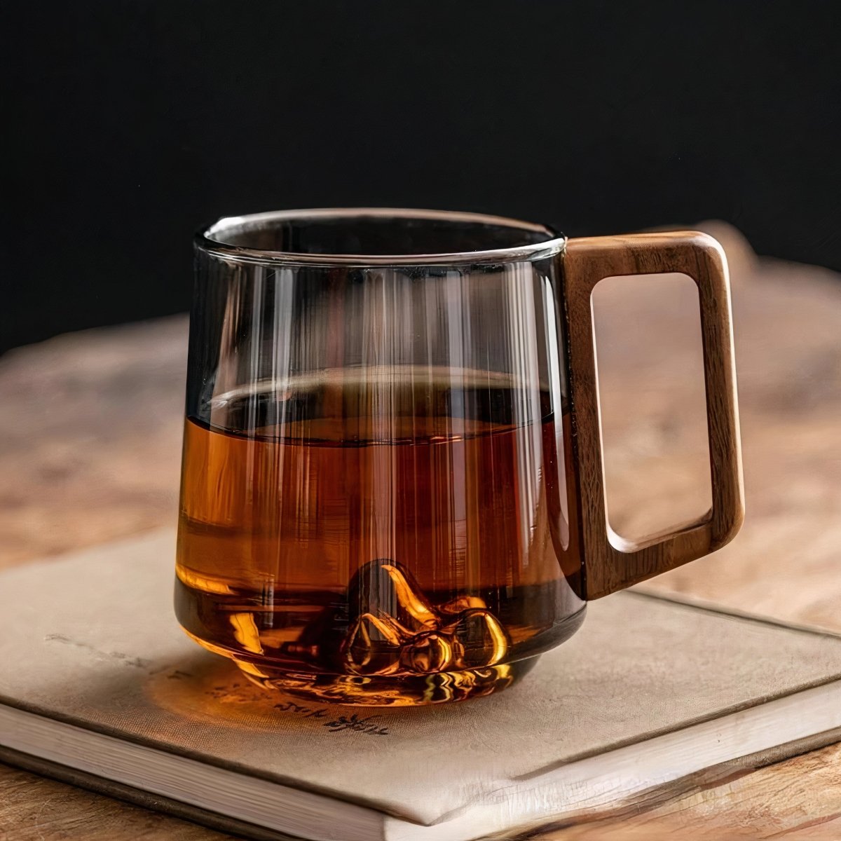 Glass coffee cup – Smoked glass with walnut handle, modern design for coffee or tea